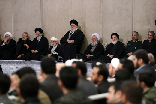 مراسم ترحیم آیت‌الله مومن با حضور رهبر معظم انقلاب
