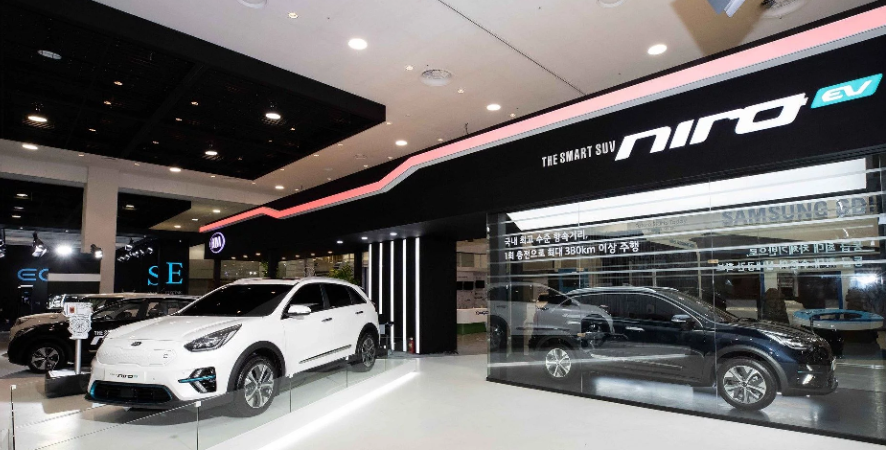 رونمایی از نیروی الکتریکی کیا/ طی مسافت 380 کیلومتری با  یک بار شارژ