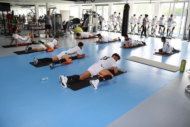 تصویری از تمرین ریکاوری امروز ملیپوشان (عکس) تصویری از تمرین ریکاوری امروز ملیپوشان (عکس)