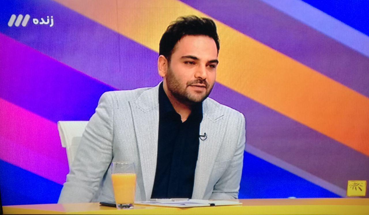 احسان علیخانی: پرداختی ثامن الحجج به صدا و سیما برای ۶ برنامه درطی ۳ سال بود/بدون مجوز حق تبلیغ پشمک را نیز نداریم/هزار تومان وام از هیچ جایی نگرفته‌ام