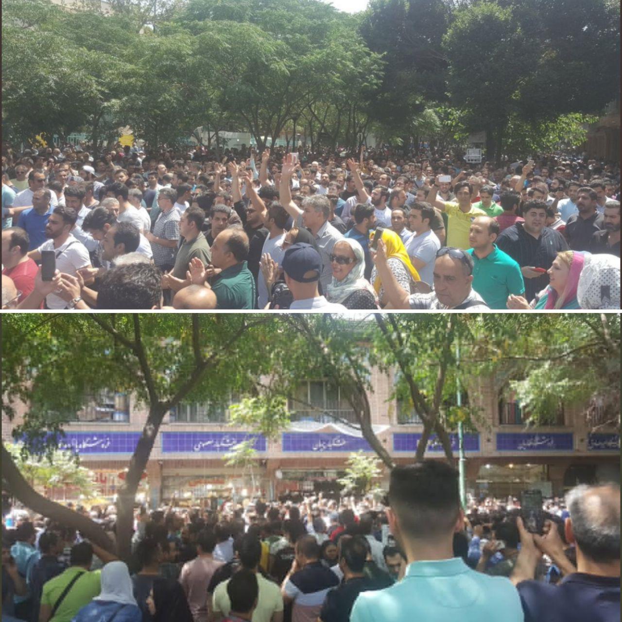 بازاریان تهران در اعتراض به رکود و قیمت ارز دست از کار کشیدند (+عکس) بازاریان تهران در اعتراض به رکود و قیمت ارز دست از کار کشیدند (+عکس)