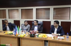 بررسی وضعیت تخلیه وبارگیری کالا در بندر کیش