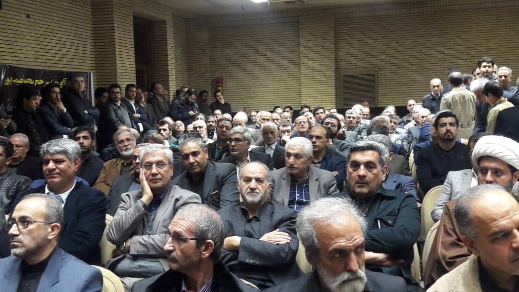 حضور نزدیکان روحانی برای هم دردی با چهرۀ اصلاح طلب/ عاطفی یا پیام سیاسی؟ حضور نزدیکان روحانی برای هم دردی با چهرۀ اصلاح طلب/ عاطفی یا پیام سیاسی؟