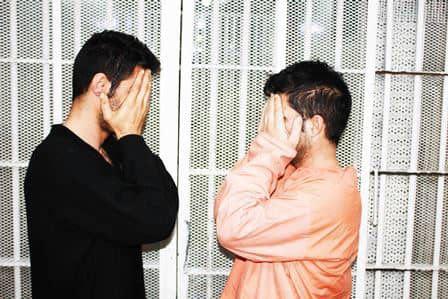 پلیس : دستگیری سارقان مسلح که طعمه های خود را از سایت معروف خرید و فروش انتخاب می کردند (+عکس)