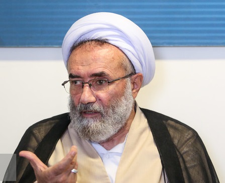 انتقاد شدید مسیح مهاجری از چند «بلندگودار»