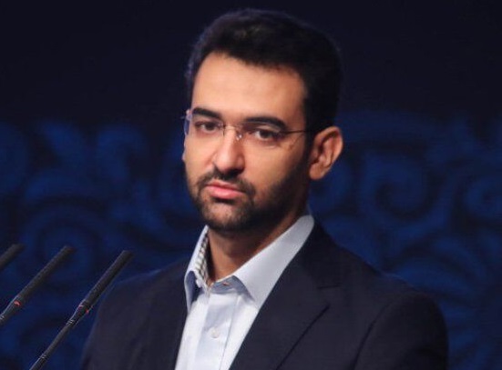 وزیر ارتباطات: با حذف هزینه‌های دفترچه‌ بیمه ۲۰ ماهواره می‌توان ساخت