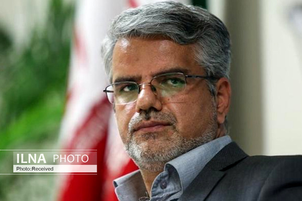 محمود صادقی: مردم برای شنیدن سخن راست به رسانه ملی مراجعه نمی‌کنند