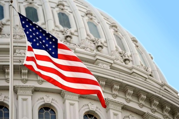 بازداشت شهروند ایرانی کانادایی به اتهام دور زدن تحریم‌ها علیه ایران در آمریکا