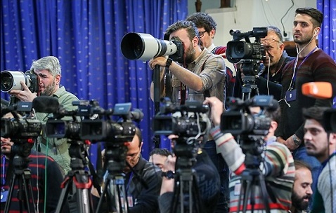 «سفید خوانیِ» کنفرانس رسانه‌ایِ روحانی؛ آنچه گفت، آنچه نگفت یا به اشاره و طعنه گفت