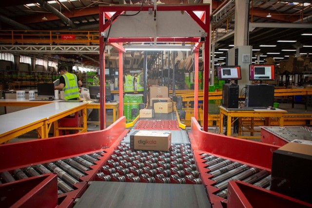 همراهی دیجی‌کالا برای  مبارزه با کرونا