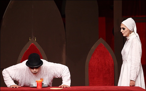 معرفی 5 فیلمتئاتر برای روزهای قرنطینه خانگی کرونا معرفی 5 فیلمتئاتر برای روزهای قرنطینه خانگی کرونا