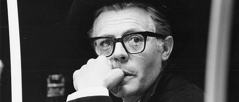 10 شاهکار تاریخ سینما برای دیدن، در این روزهایی که خانه هستیم هشت و نیم