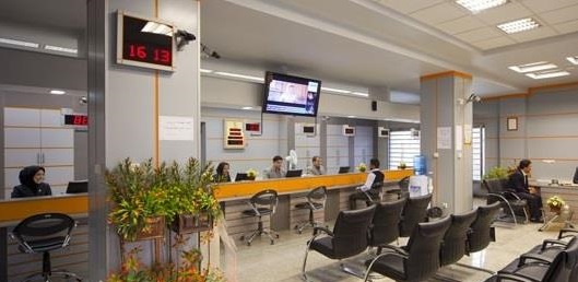 قدردان زحمت‌های سرمایه انسانی نظام بانکی کشور باشیم