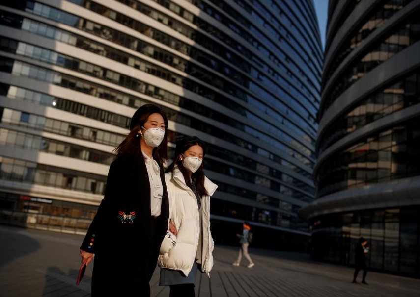 2 ماه و 12 روز پس از یک قرنطیه: شناسایی 8 مبتلا به کرونا در ووهان/ بازگشایی محتاطانه برخی از صنایع ادارات پکن