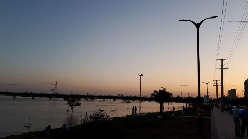 فاتحانِ خشمگین آب‌های گِل‌آلود