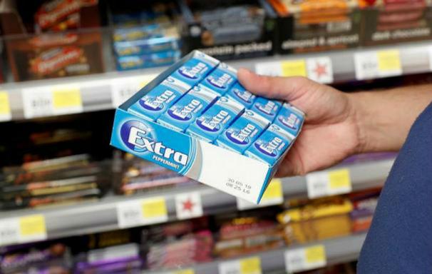 ممنوعیتهای عجیب کشورها برای واردات کالای همراه مسافر ممنوعیتهای عجیب کشورها برای واردات کالای همراه مسافر