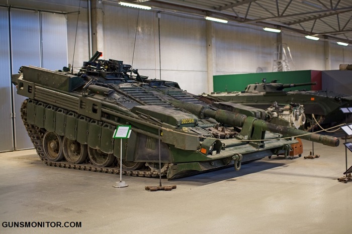 تانک سوئدی با طراحی متفاوت!(+تصاویر) تانک سوئدی با طراحی متفاوت!(+تصاویر)