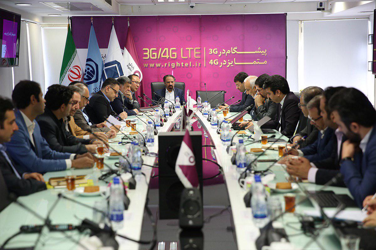 همکاری مشترک رایتل و سازمان تامین اجتماعی برای الکترونیکی شدن خدمات