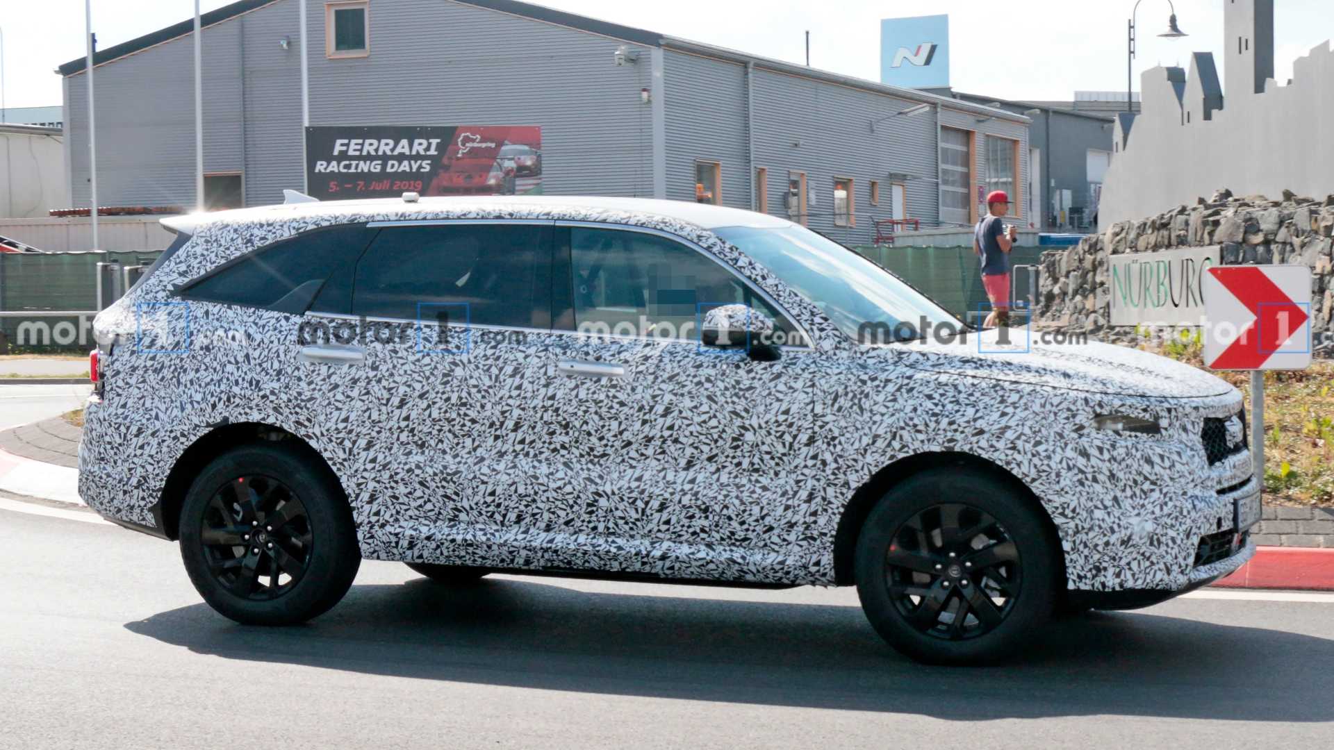 نسل چهارم سورنتوی 2021 در جهنم سبز آلمانها نسل چهارم سورنتوی 2021 در جهنم سبز آلمانها