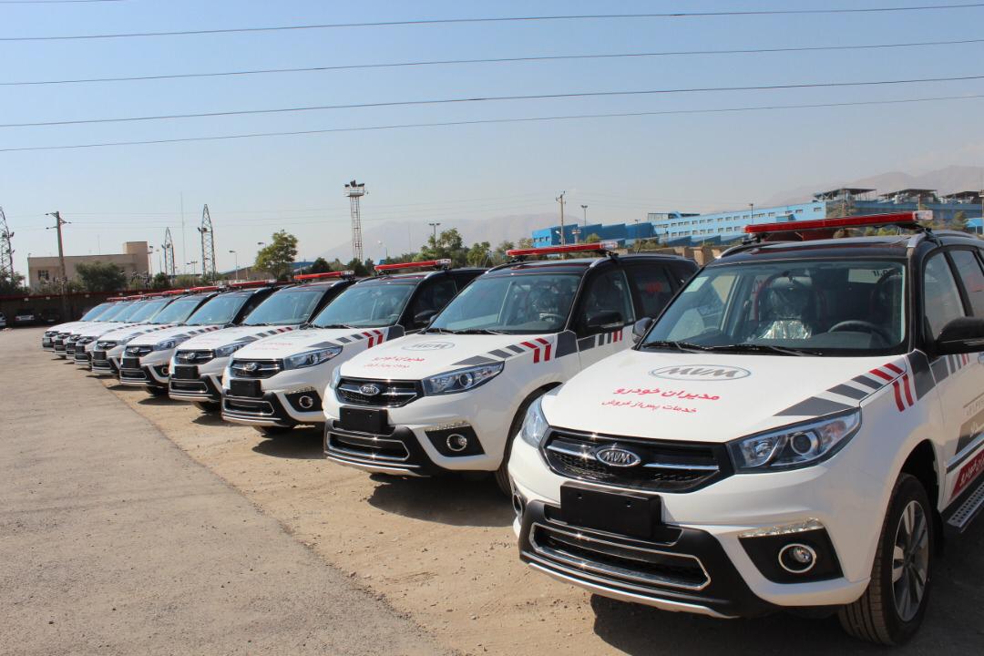 شرکت خدمات پس از فروش مدیران خودرو همراه با عزاداران اربعین حسینی شرکت خدمات پس از فروش مدیران خودرو همراه با عزاداران اربعین حسینی