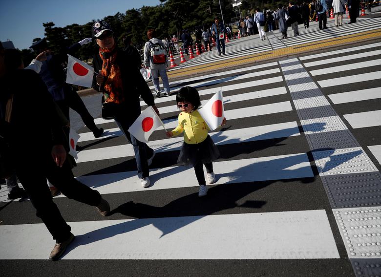 آغاز دورهای جدید در ژاپن با امپراتور جدید (+عکس) آغاز دورهای جدید در ژاپن با امپراتور جدید (+عکس)