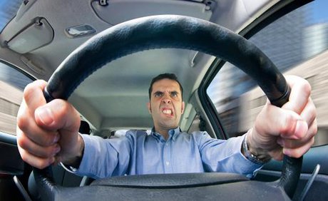 با این 6 کار خودرو خود را نابود میکنید (+جزئیات) با این 6 کار خودرو خود را نابود میکنید (+جزئیات)