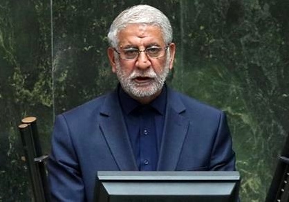 انتقاد نماینده سیستان و بلوچستان از وضعیت اینترنت: بعضی دانش‌آموزان چه جرمی مرتکب شده‌اند که در مناطق محروم به دنیا آمدند؟