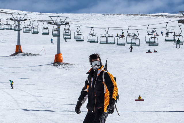 پیست اسکی توچال: کوهنوردان کنترل می‌شوند