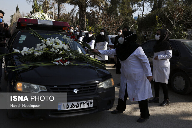وداع با شهید مدافع سلامت در شیراز وداع با شهید مدافع سلامت در شیراز