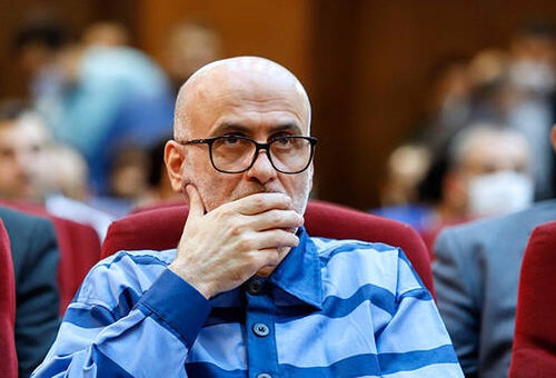 پروندۀ طبری/ کارچاقکُنیِ صاحب منصبان؛ جرم و مجازات خاص تعریف شود پروندۀ طبری/ کارچاقکُنیِ صاحب منصبان؛ جرم و مجازات خاص تعریف شود