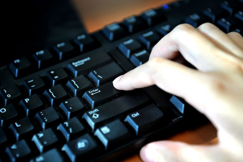 آمریکا به دنبال مدیر سایت بزرگ سوء استفاده جنسی از کودکان / بازداشت 338 نفر در 12 کشور جهان بازداشت 338 نفر در 12 کشور جهان