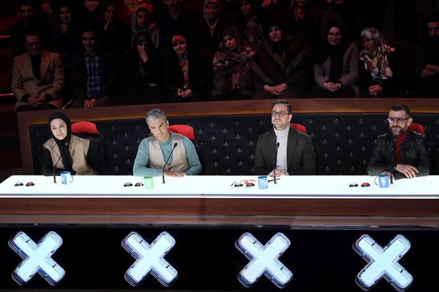 شرکت‌کنندگان «عصرجدید» تست کرونا می‌دهند