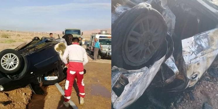 2 کشته بر اثر آتش‌سوزی یک خودرو در جاده سمنان (+عکس)