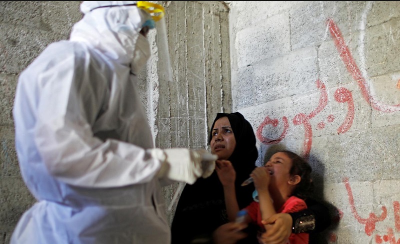 ماسک، راهکار مردم در منطقه شلوغ غزه ماسک در نوار غزه