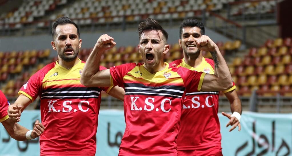 فرشاد احمدزاده