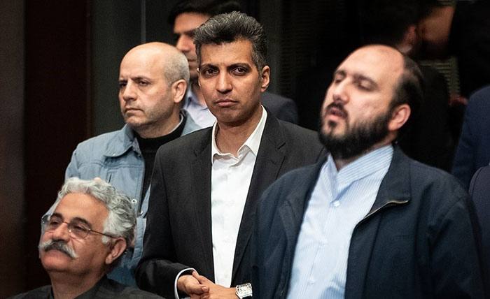 جناب تلویزیون! خورشيد دم غروب ، آفتاب صلات ظهر نميشه... جناب تلویزیون! خورشيد دم غروب ، آفتاب صلات ظهر نميشه...