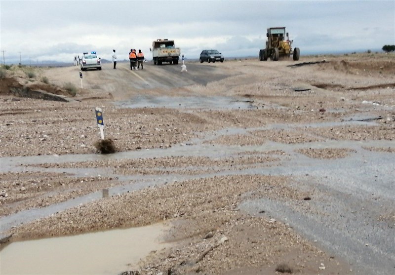 خسارت 500 میلیارد تومانی سیل به راه های ایران خسارت 500 میلیارد تومانی سیل به راه های ایران