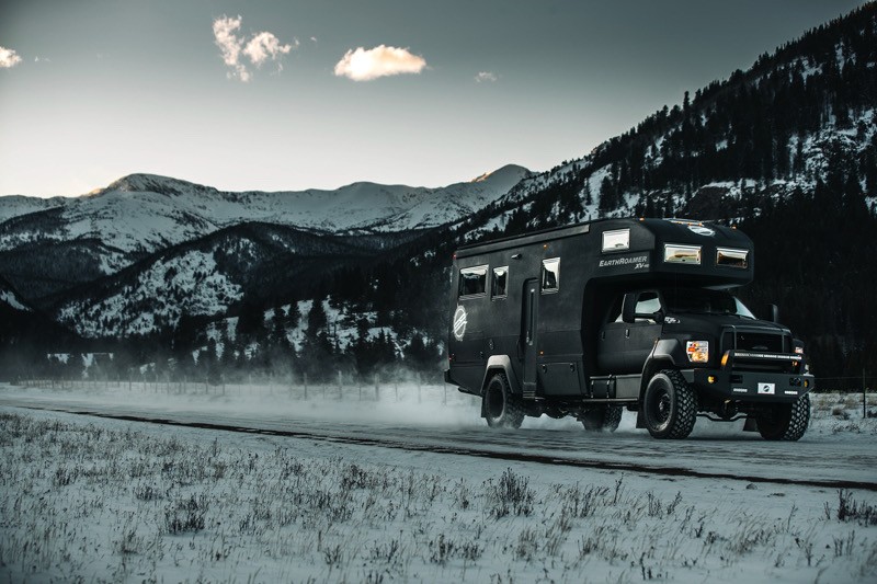 ارثرومر اچدی؛ تجربه کاوش در طبیعیت وحشی در یک عمارت لوکس متحرک ارثرومر اچدی؛ تجربه کاوش در طبیعیت وحشی در یک عمارت لوکس متحرک