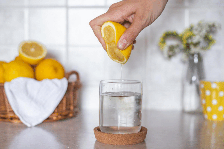 لیمو ترش و 7 روش برای استفاده از آن برای بهبود شرایط پوست و مو