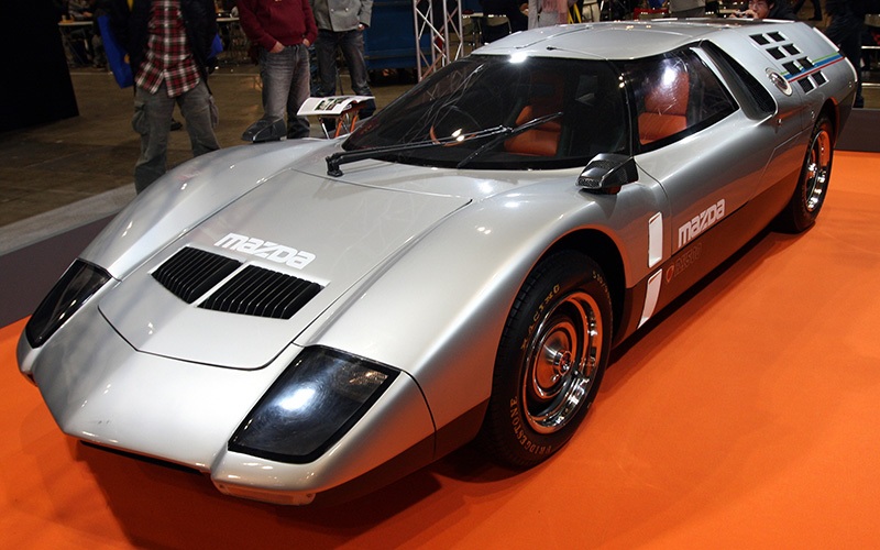 مزدا آر اکس-500؛ تحفه ژاپنی فقط یک دستگاه! (+عکس) مزدا آر اکس-500؛ تحفه ژاپنی فقط یک دستگاه! (+عکس)