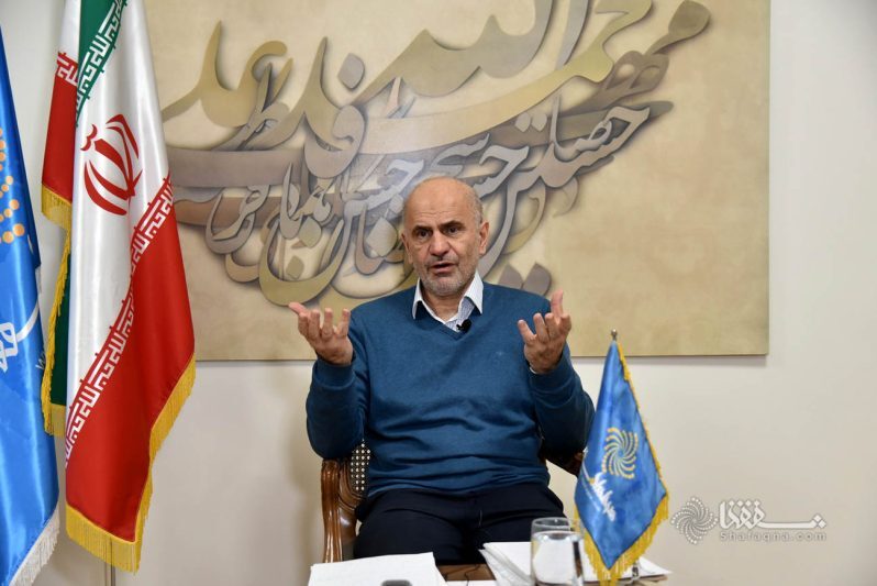 فرشاد مؤمنی، اقتصاددان: احتمال افزایش قیمت «حاملهای انرژی» در سال آینده بسیار است/ بدنه حکومت از نظر کیفیت کارشناسی با یک سقوط بی سابقه روبهرو شده فرشاد مؤمنی، اقتصاددان: احتمال افزایش قیمت «حاملهای انرژی» در سال آینده بسیار است/ بدنه حکومت از نظر کیفیت کارشناسی با یک سقوط بی سابقه روبهرو شده