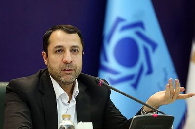 رییس بانک مرکزی برکنار شد رییس بانک مرکزی برکنار شد