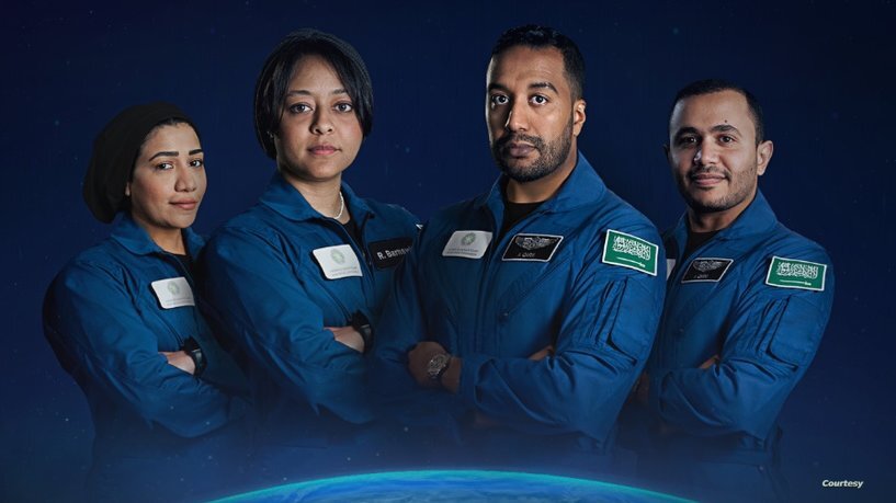 اولین فضانورد زن سعودی (عکس) اولین فضانورد زن سعودی (عکس)