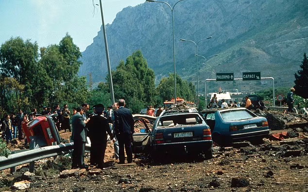 چرا دستگیری رئیس مافیای ایتالیا ملقب به «شیطان» 30 سال طول کشید؟ چرا دستگیری رئیس مافیای ایتالیا ملقب به «شیطان» 30 سال طول کشید؟