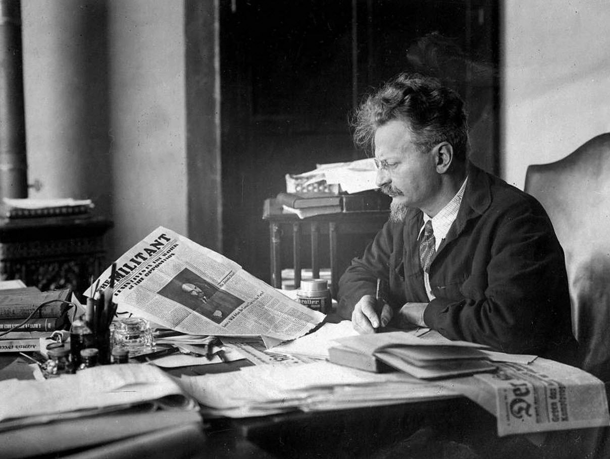 کمونیستها در کمونیستها در