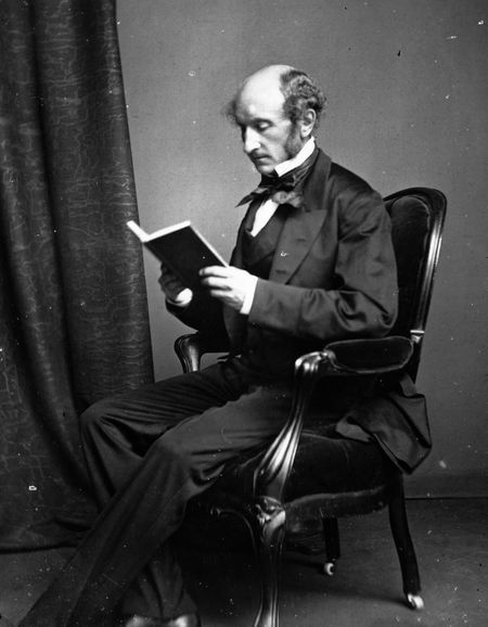 حدسهای درست جان استوارت میل دربارۀ سوسیالیسم حدسهای درست جان استوارت میل دربارۀ سوسیالیسم