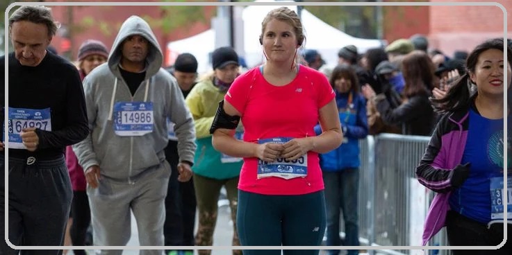 10 فیلم تاثیرگذار انگیزشی که زندگی شما را تغییر خواهد داد بریتنی در یک ماراتن می دود