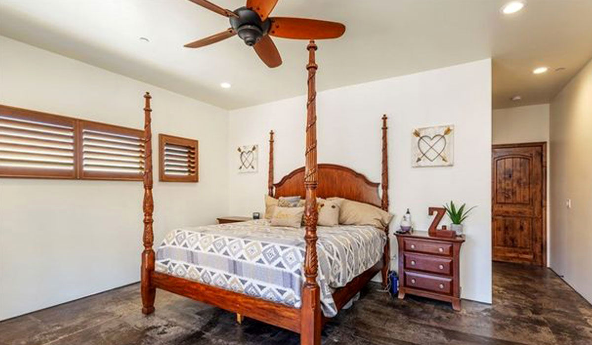 تصاویری از استراحتگاه لاکچری امبر هرد در وسط صحرا تصاویری از استراحتگاه لاکچری امبر هرد در وسط صحرا