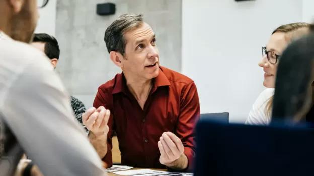 چطور خودفریبی به ما اجازه میدهد دروغ بگوییم؟ چطور خودفریبی به ما اجازه میدهد دروغ بگوییم؟