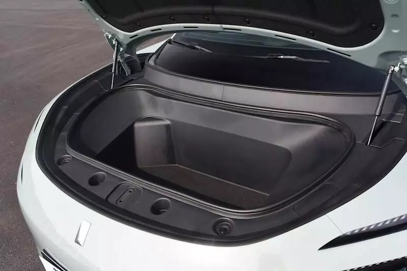 آواتار ۱۱؛ پورشه کاین چینی با تکنولوژی هواوی و طراحی نادر فقیه زاده آواتار ۱۱؛ پورشه کاین چینی با تکنولوژی هواوی و طراحی نادر فقیه زاده